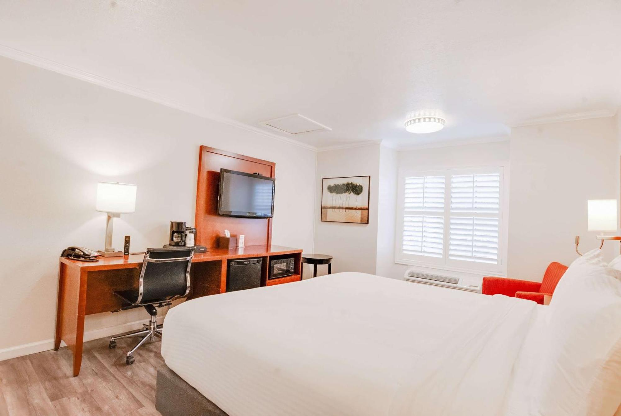 Ramada By Wyndham Mountain View Otel Dış mekan fotoğraf