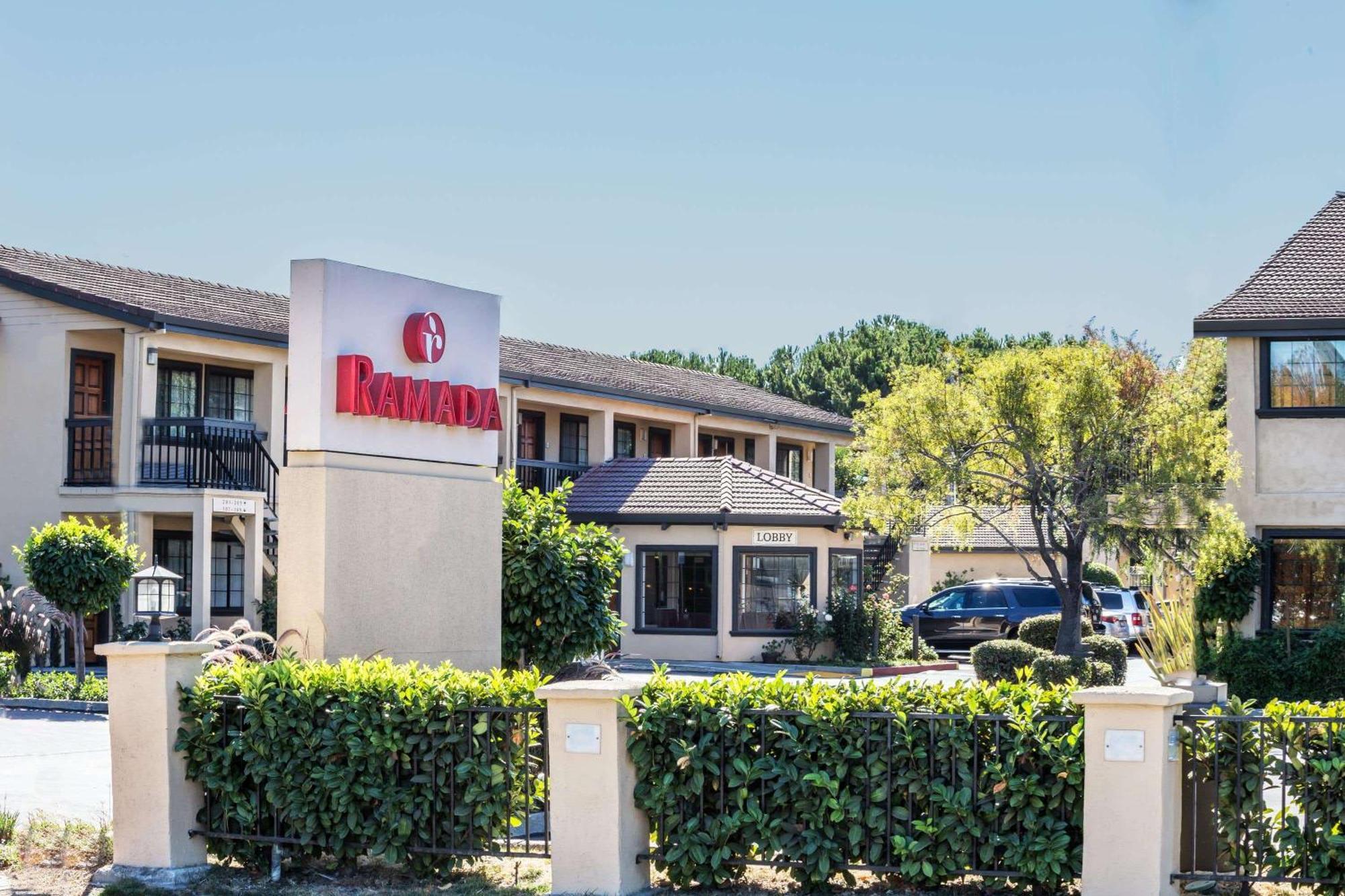Ramada By Wyndham Mountain View Otel Dış mekan fotoğraf